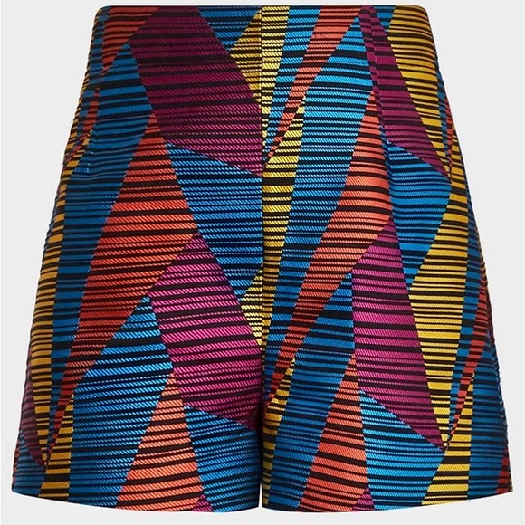 BCBGMAXAZRIA Geometric-Print Shorts - Picture 5 of 5